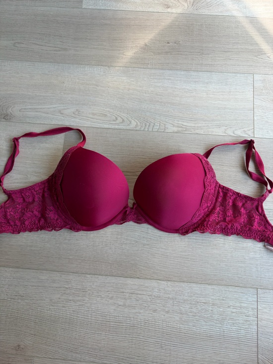 Victoria's Secret Other - Victoria's Secret Hot Pink Lace-Trim Push-Up Bra | 32DDD